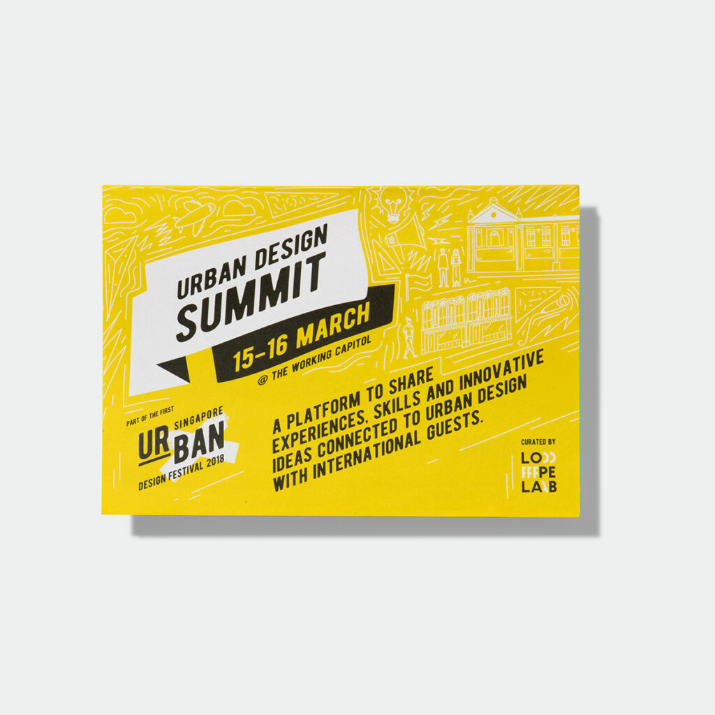 Copertina del pieghevole Urban Design Summit con grafica gialla e bianca, che include titolo, data e descrizione dell'evento.